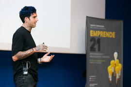 Conferencia de Josef Ajram "¿Dónde está el límite?". Seminario "Emprende 21". Paraninfo. Noviembre de 2017