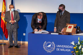 Toma de posesión de Juan González Alegre como nuevo profesor titular del Área de Fundamentos del Análisis Económico de la Universidad de Málaga. Paraninfo. Diciembre de 2021