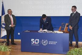 Toma de posesión de Francisco Javier Fortes Román como profesor titular del Área de Química Analítica de la Universidad de Málaga. Toma de posesión de nuevos catedráticos y profesores titulares de la Universidad de Málaga. Paraninfo. Noviembre de 2023