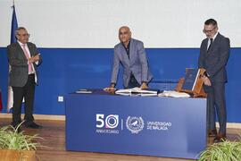 Toma de posesión de Juan Carlos Pérez García "Pepo Pérez" como profesor titular del Área Dibujo de la Universidad de Málaga. Toma de posesión de nuevos catedráticos y profesores titulares de la Universidad de Málaga. Paraninfo. Noviembre de 2023