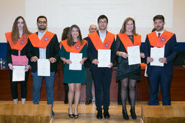 Grupo de alumnas y alumnos en la Graduación de Másters de la Facultad de Ciencias Económicas y Empresariales de la Universidad de Málaga. Paraninfo. Abril de 2018