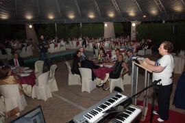 Cena de gala con motivo al homenaje para los jubilados y personal que cumple 25 años de servicio en la Universidad de Málaga. Jardín Botánico. Junio de 2009