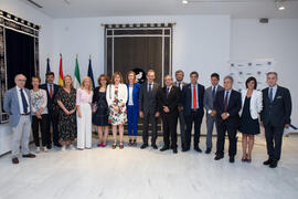 Equipo de gobierno de la Universidad de Málaga junto con el ministro Pedro Duque. Edificio del Rectorado. Junio de 2018