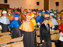Investidura de nuevos doctores por la Universidad de Málaga 2010. Paraninfo. Enero de 2010