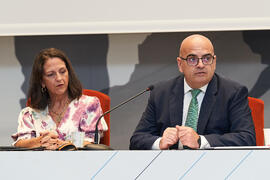 Amparo Bentabol y Daniel Ruiz. Entrega de honores y distinciones de la Facultad de Marketing y Gestión. Campus de Teatinos. Junio de 2025