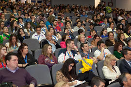 Público asistente al acto inaugural del 6º Congreso Internacional de Actividad Física Deportiva para Mayores. Escuela Técnica Superior de Ingeniería de Telecomunicaciones y de Informática. Marzo de 2015