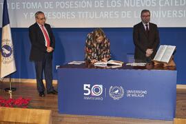 Toma de posesión de Antonia Infantes Molina como profesora titular del Área de Química Inorgánica de la Universidad de Málaga. Paraninfo. Diciembre de 2022