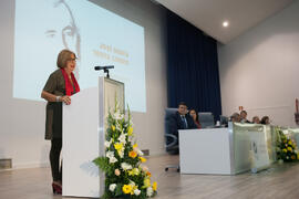 Intervención de Adelaida de la Calle. Homenaje en recuerdo del profesor José María Troya. Salón de Actos de la Escuela Técnica Superior de Ingeniería Informática. Octubre de 2016