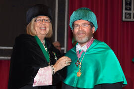 Investidura como Doctor "Honoris Causa" de D. Humberto Maturana Romesín y D. José Gimeno Sacristán por la Universidad de Málaga. Facultad de Derecho. Noviembre de 2010