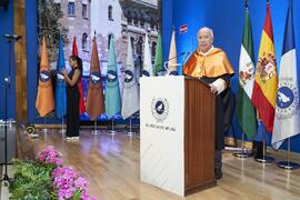 Alejandro Portes en su investidura como Doctor "Honoris Causa" por la Universidad de Málaga. Paraninfo. Octubre de 2024
