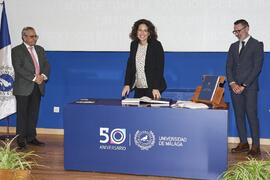 Toma de posesión de Laura Delgado Antequera como profesora titular del Área de Métodos Cuantitativos para la Economía y la Empresa de la Universidad de Málaga. Toma de posesión de nuevos catedráticos y profesores titulares de la Universidad de Málaga. Paraninfo. Noviembre de 2023