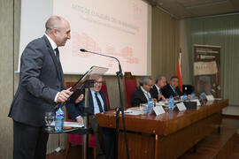 Eugenio José Luque en la clausura del 50 Aniversario de la Facultad de Económicas. Facultad de Ciencias Económicas y Empresariales. Marzo de 2016