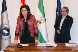Toma de Posesión de Olga Guerrero Pérez como Directora de Secretariado de Proyección y Cooperación Internacional de la Universidad de Málaga. Edificio del Rectorado.  Marzo de 2016
