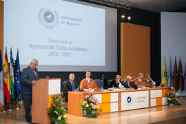 Apertura del Curso Académico 2016/2017 de la Universidad de Málaga. Salón de actos de la Escuela de Ingenierías Industriales. Septiembre de 2016