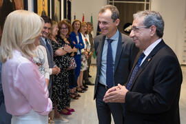 Pedro Duque saluda al equipo de gobierno de la Universidad de Málaga. Edificio del Rectorado. Junio de 2018