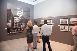 Inauguración de la exposición "Estudio Bienvenido-Arenas, una mirada de los inicios del Siglo XX" Rectorado. Julio de 2011