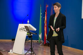 Anna Heringer. Conferencia inaugural del curso 2018-2019 de la Escuela Técnica Superior de Arquitectura de la Universidad de Málaga. Paraninfo. Octubre de 2018