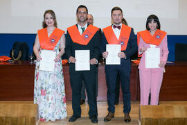 Foto de grupo. Graduación de Másters de la Facultad de Ciencias Económicas y Empresariales de la Universidad de Málaga. Paraninfo. Abril de 2018