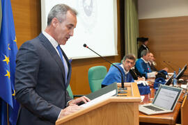Miguel Porras Fernández en la investidura como Doctor "Honoris Causa" de Hans-Dieter Wienberg por la Facultad de Ciencias de la Universidad de Málaga. Rectorado. Mayo de 2016
