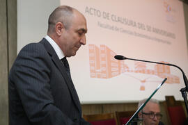 Eugenio José Luque en la clausura del 50 Aniversario de la Facultad de Económicas. Facultad de Ciencias Económicas y Empresariales. Marzo de 2016