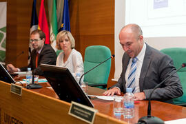 Intervención de Eugenio Luque. Jornada Estrategias Regionales para la Especialización Inteligente. Edificio del Rectorado. Octubre 2014