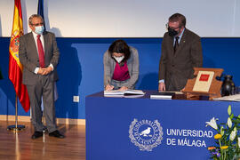 Toma de posesión de Macarena Marchante Lara como nueva profesora titular del Área de Organización de Empresas de la Universidad de Málaga. Paraninfo. Diciembre de 2021