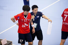 Jugador lesionado. Partido Corea del Sur - Rumanía. Categoría masculina. Campeonato del Mundo Universitario de Balonmano. Antequera. Julio de 2016