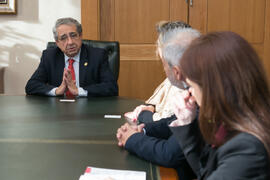 José Ángel Narváez en la reunión de trabajo previa a la firma del convenio de la Universidad de Málaga con el gobierno de Paraguay. Edificio del Rectorado. Diciembre de 2017