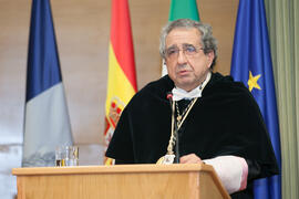 José Ángel Narváez en la investidura como Doctor "Honoris Causa" de Edmund Neugebauer por la Facultad de Medicina de la Universidad de Málaga. Edificio del Rectorado. Noviembre de 2016