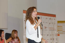 Macarena Parrado en el acto de bienvenida a los alumnos de primer curso de Económicas. Paraninfo. Septiembre de 2014
