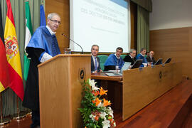 Eduardo Rodríguez Bejarano en la investidura como Doctor "Honoris Causa" de Hans-Dieter Wienberg por la Facultad de Ciencias de la Universidad de Málaga. Rectorado. Mayo de 2016