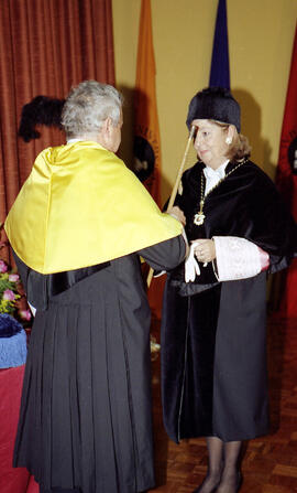 Toma de posesión de Adelaida de la Calle Martín como Rectora de la Universidad de Málaga. Paraninfo. Enero de 2004