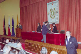 Entrega de diplomas Escuela Politécnica. Paraninfo. Noviembre de 1998