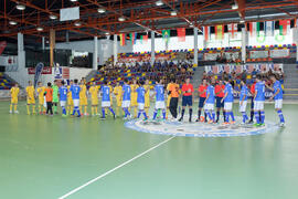 Saludo inicial. Partido Ucrania contra Brasil. 14º Campeonato del Mundo Universitario de Fútbol Sala 2014 (FUTSAL). Antequera. Julio de 2014
