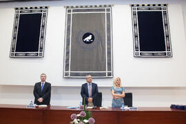 Mesa presidencial. Homenaje al personal que cumple 25 años de servicio en la UMA o jubilado. Paraninfo. Junio 2016