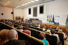 Intervención del profesor Benigno Pérez. Homenaje al personal que cumple 25 años al servicio de la Universidad de Málaga y al personal jubilado. Paraninfo. Julio de 2013