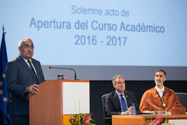 Antonio Ramírez de Arellano en la Apertura del Curso Académico 2016/2017 de la Universidad de Málaga. Salón de actos de la Escuela de Ingenierías Industriales. Septiembre de 2016
