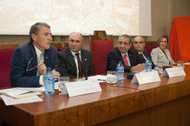 Mesa presidencial del acto conmemoración del 50 Aniversario de la Facultad de Económicas. Facultad de Ciencias Económicas y Empresariales. Octubre de 2015