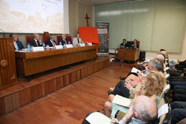 Acto conmemorativo del 50 Aniversario de la Facultad de Económicas. Facultad de Ciencias Económicas y Empresariales. Octubre de 2015