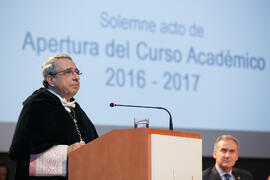 José Ángel Narváez en la Apertura del Curso Académico 2016/2017 de la Universidad de Málaga. Salón de actos de la Escuela de Ingenierías Industriales. Septiembre de 2016