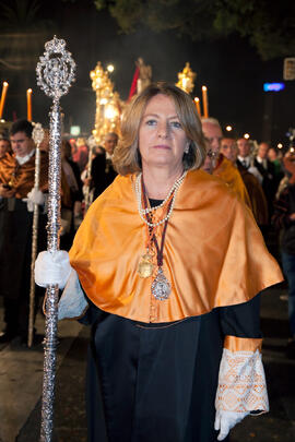 Representante de la Universidad de Málaga en el desfile procesional de la Hermandad de los Estudiantes. Málaga. Abril de 2014