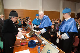 Investidura como Doctor "Honoris Causa" de Hans-Dieter Wienberg por la Facultad de Ciencias de la Universidad de Málaga. Rectorado. Mayo de 2016