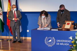 Toma de posesión de Fátima Pérez García como nueva profesora titular del Área de Economía Aplicada de la Universidad de Málaga. Paraninfo. Diciembre de 2021
