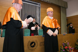 Investidura como Doctor "Honoris Causa" de José Emilio Navas por la Facultad de Ciencias Económicas y Empresariales de la Universidad de Málaga. Edificio del Rectorado. Abril de 2017