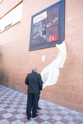 Inauguración del mural conmemorativo del 50 Aniversario de la Facultad de Económicas. Facultad de Ciencias Económicas y Empresariales. Marzo de 2019