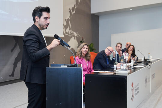 Open original Digital object