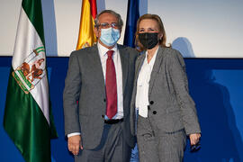 Toma de posesión de María del Carmen Navarro del Águila como nueva profesora titular del Área de Economía Aplicada de la Universidad de Málaga. Paraninfo. Diciembre de 2021