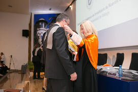 María Jesús Morales Caparrós en la investidura de nuevos doctores por la Universidad de Málaga. Paraninfo. Marzo de 2017