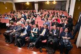 Publico asistente a la clausura de la jornada "Brexit y Gibraltar. Un reto con oportunidades conjuntas". Edificio del Rectorado. Febrero de 2017