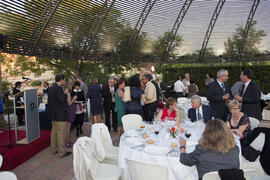 Cena de gala con motivo al homenaje para los jubilados y personal que cumple 25 años de servicio en la Universidad de Málaga. Jardín Botánico. Junio de 2010